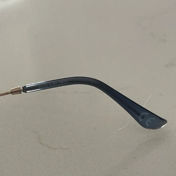 NWOT Panama Jack Polarized Hexagonal Sunglasses with Gold Frame - Picture 5 of 5